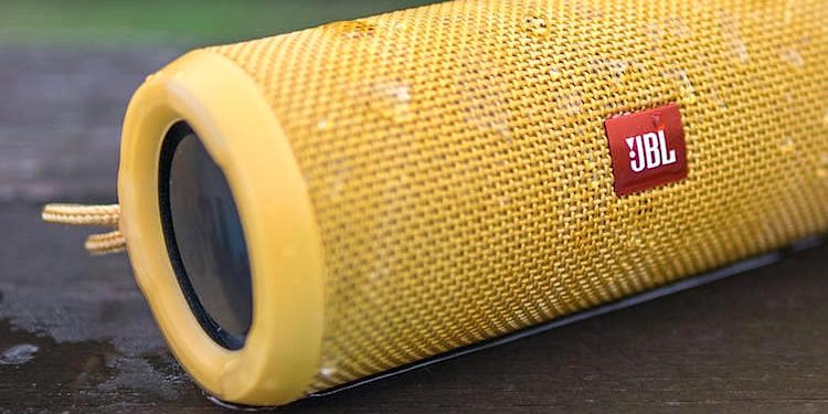 JBL Flip 4