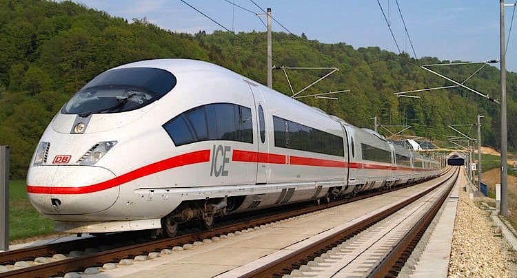 Deutsche Bahn Kostenloses WLAN im gesamten Fernverkehr