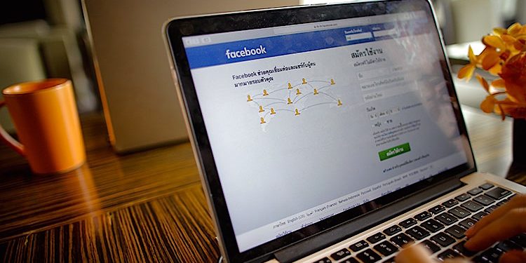 Hassmelden Hass und Hetze Facebook Internet