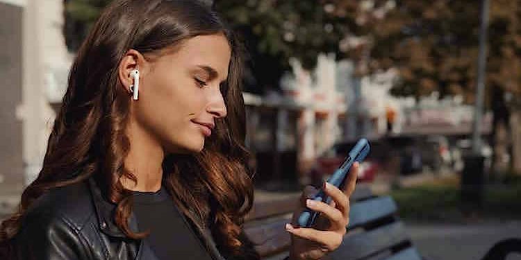 Apple AirPods