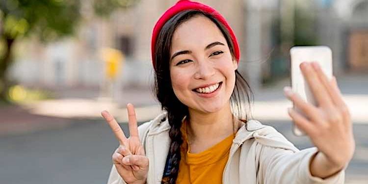 Instagram Farbe von Chat oder Sprechblasen ändern - so geht das!