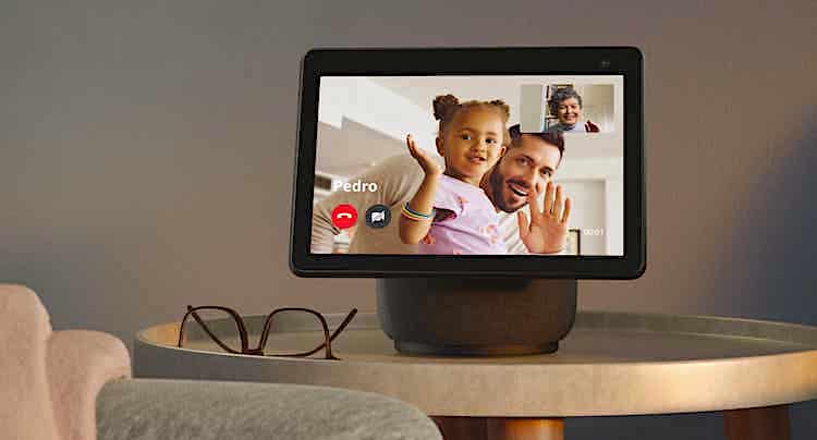 Amazon: Echo Show 10 kann ab sofort bestellt werden