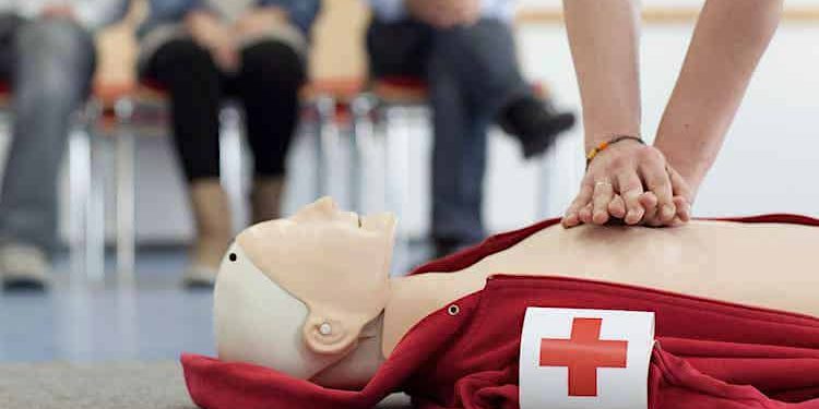 Instant Aid: Erste Hilfe-App mit Anleitungen und Quiz