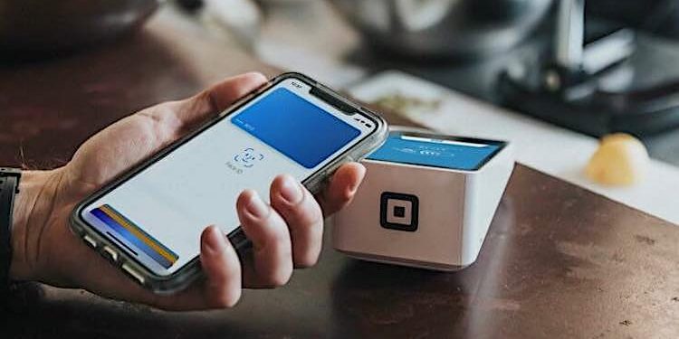 1822direkt: Sparkassen-Tochter unterstützt Apple Pay-Service