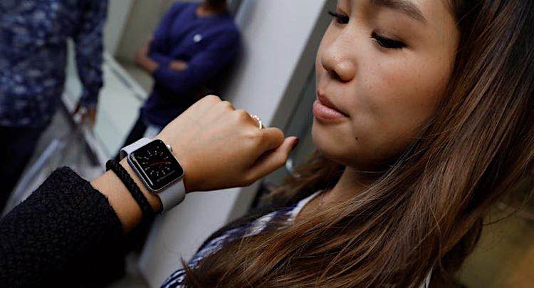 Apple Watch: watchOS 8.7.1 für Series 3 verfügbar