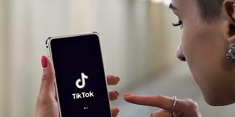 TikTok: Jugendliche nutzen Video-App als Suchmaschine