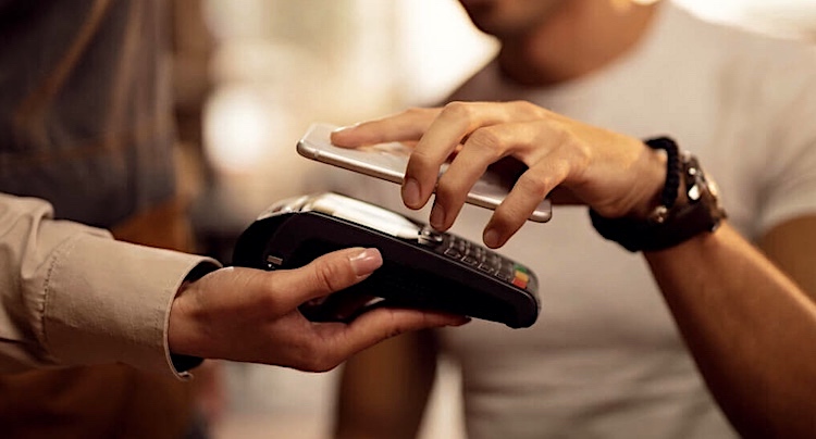 Apple Pay: Postbank unterstützt digitalen Bezahldienst