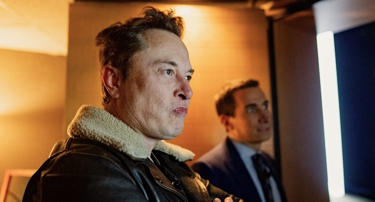X: Elon Musk attackiert pausierende Werbepartner