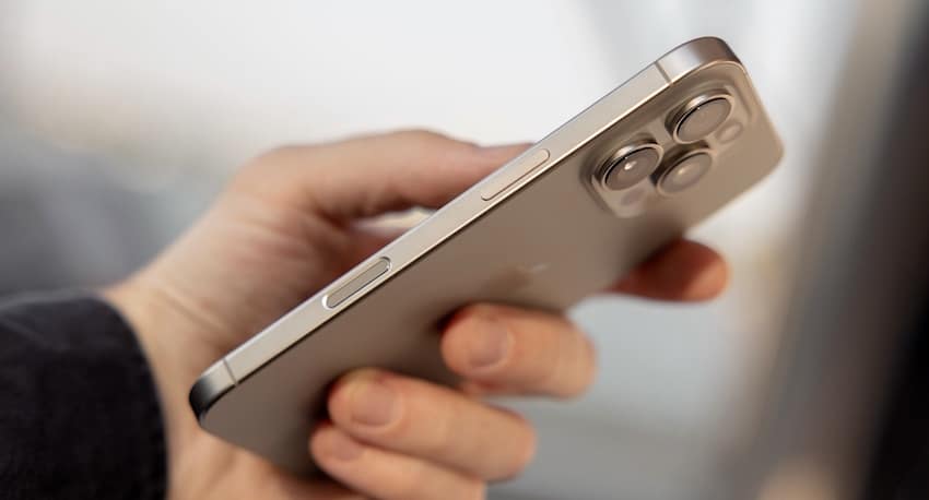 Apple: iPhone 17 Air mit Rahmen aus Titan