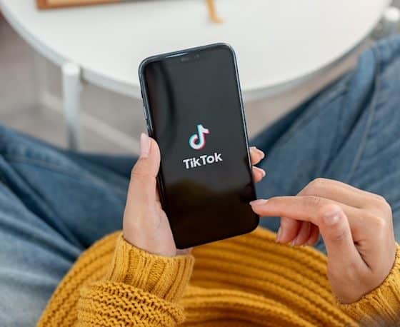 TikTok: Video-App muss Datentransfer offenlegen