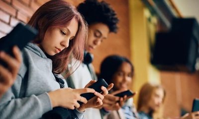 Social Media: Spanien plant Verbot für Jugendliche