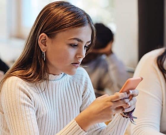 Social Media: Unionspolitiker plädieren für Verbote für Kinder