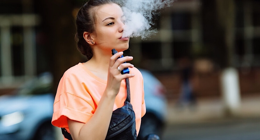 Einweg-E-Zigaretten: Kunterbunt und schlecht für die Umwelt