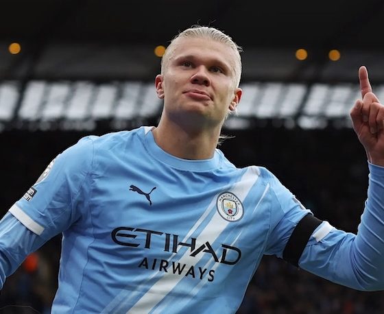 Wie KI den Sport verändert - von Taktikanalyse bis Verletzungsprävention