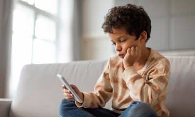Wie sehr schaden Smartphones und Co. Kinderaugen?