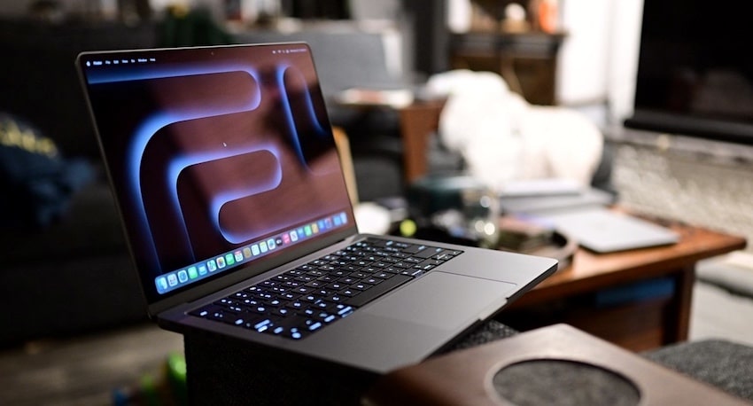 Apple: Neue MacBook Pro-Modelle mit OLED kündigen sich an