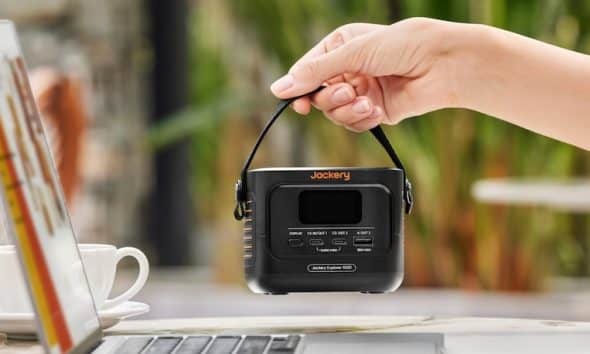 Jackery Explorer 100D: Winzige Powerstation kostet 89 Euro